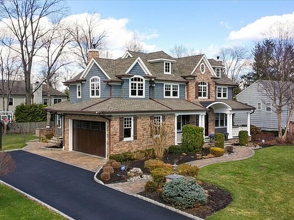 2nd image of 22 Wordsworth Rd