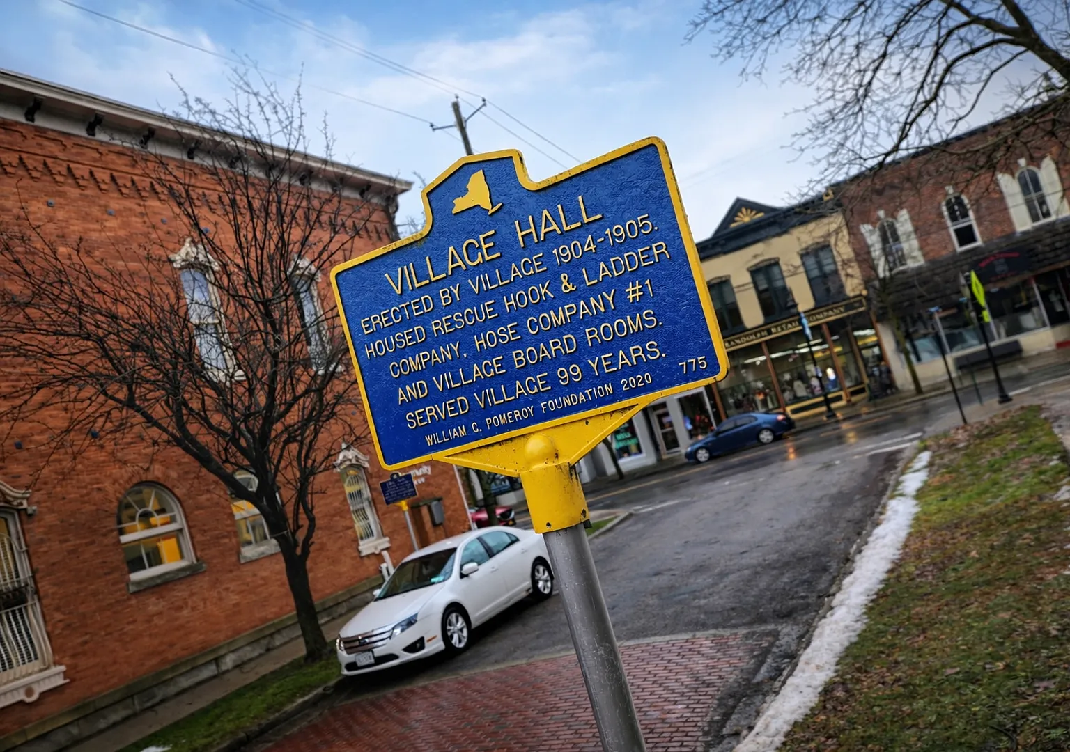 The Village Inn at One Bank Street — Photo 3