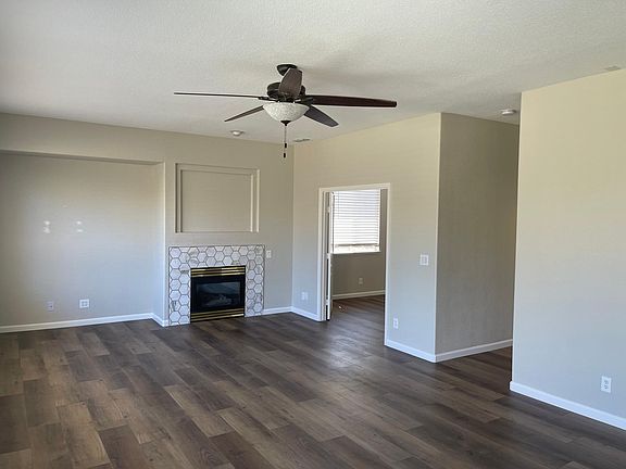 3rd image of 1574 Cushendall Dr