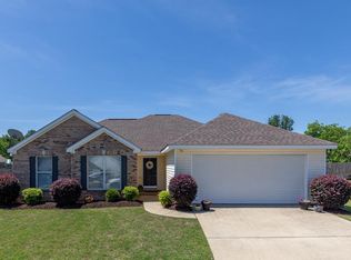 120 Smoke Rise Ct, Dothan, AL 36305