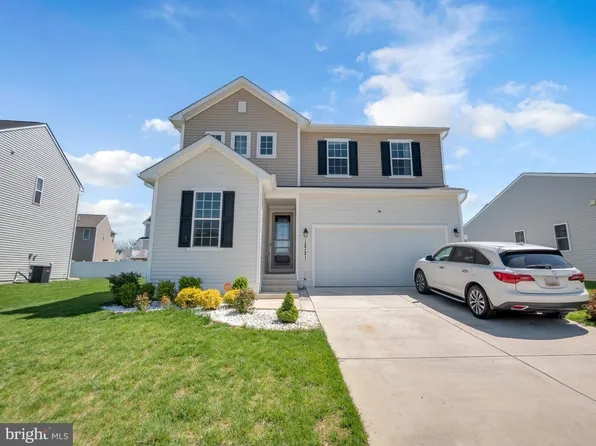 12721 Nelson Dr, Hagerstown, MD 21740