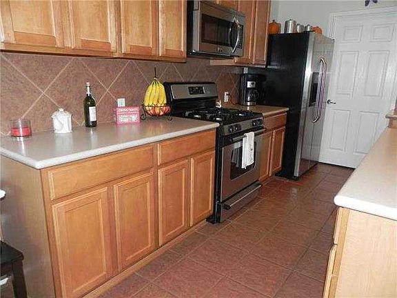 5th image of 1504 Bird Dog Ln