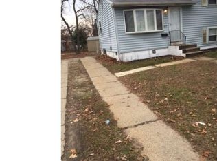 1037 Crest Rd, Pine Hill, NJ 08021