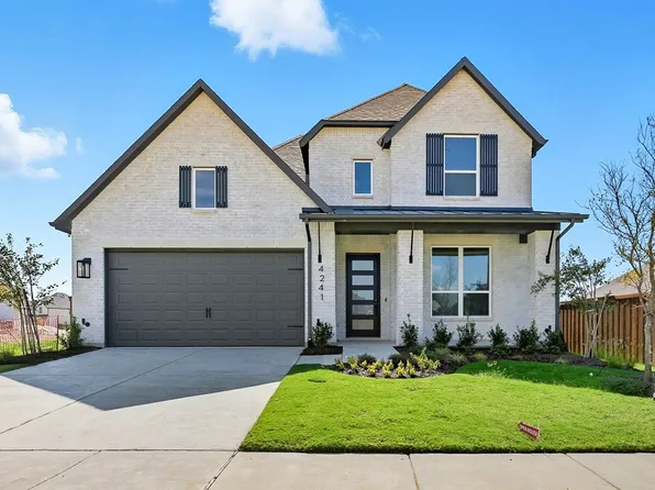 4241 Palomino Rd, Aubrey, TX 76227