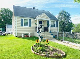 160 Claudia Dr, Stratford, CT 06614