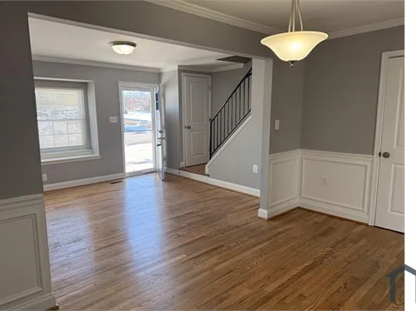 9670 Baron Pl, Rosedale, MD 21237