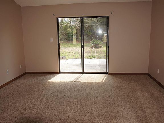 3rd image of 10599 Fair Pine Dr