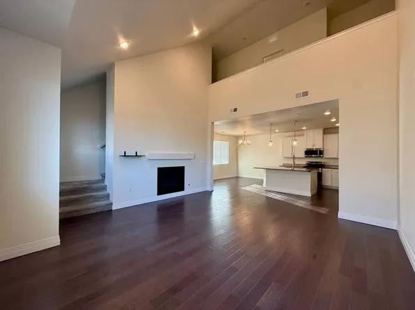 1851 S Dunkirk St Unit 205, Aurora, CO 80017