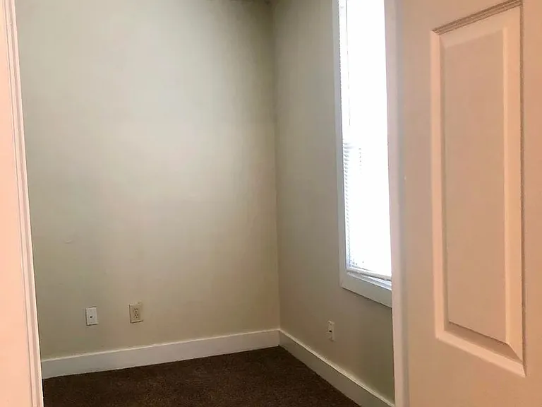 117 Perrin St — Photo 5