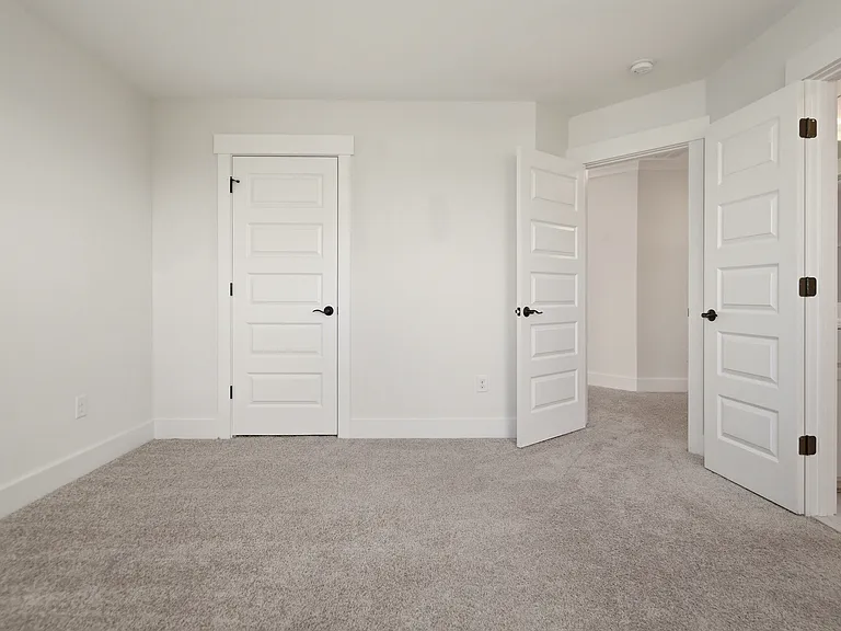 3718 Graythorne Dr — Photo 39
