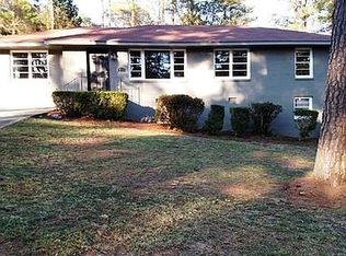 403 Pinewood Dr, Dublin, GA 31021