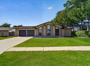 5807 OAK RUN ST, San Antonio, TX 78247