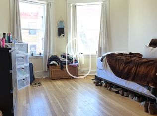 141 Longwood Ave, Brookline, MA 02446