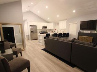 4420 Lankershim Blvd, North Hollywood, CA 91602