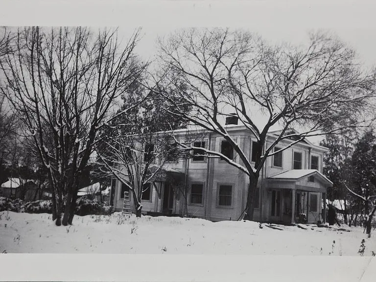 545 Euclid Ave — Photo 37