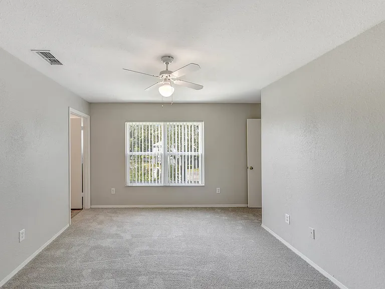 10237 Eastern Lake Ave — Photo 19