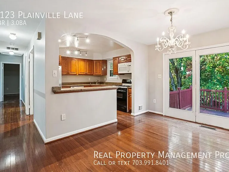 6123 Plainville Ln — Photo 6