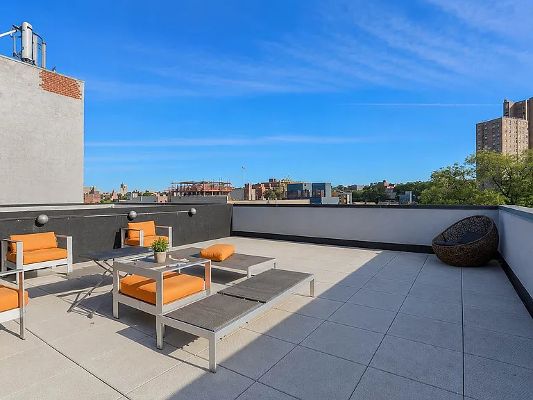 668 Rutland Rd #4F — Photo 8