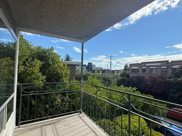 2210 Yale Ave E, 2210 Yale Ave E APT 201, Seattle, WA 98102