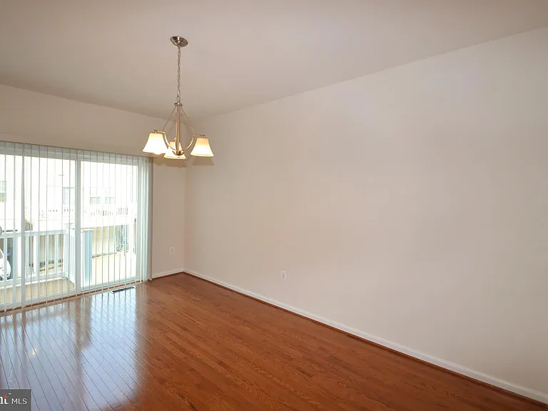 42618 Drazenovich Epoch Ter — Photo 18