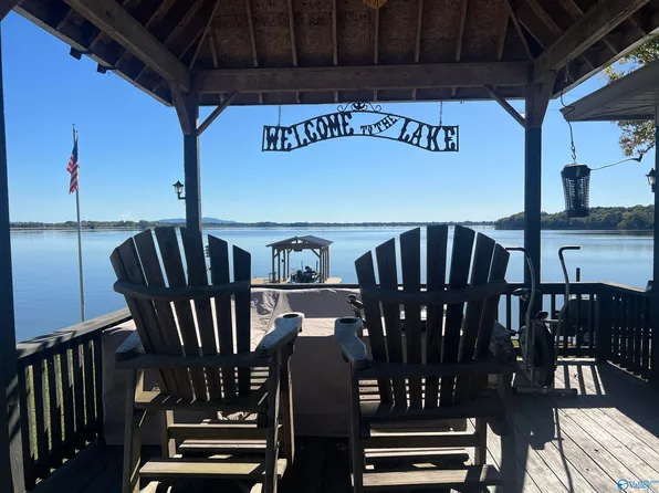 2835 Moneys Bend Rd, Cedar Bluff, AL 35959