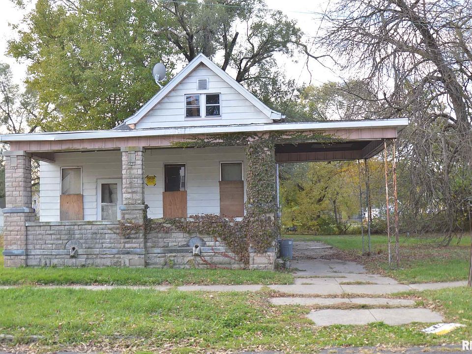 1st image of 1816 W Smith St