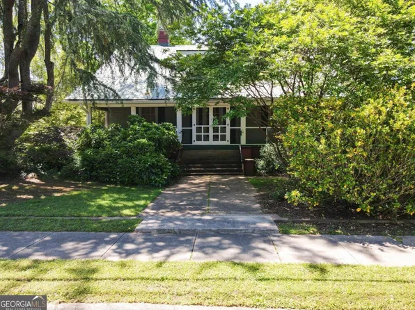 385 N Church St, Winterville, GA 30683