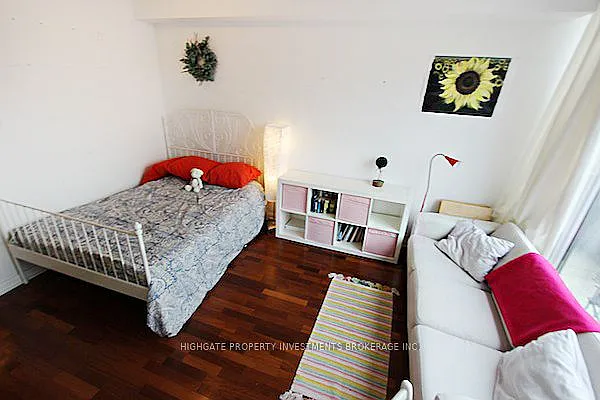 111 Elizabeth St #1835 — Photo 5