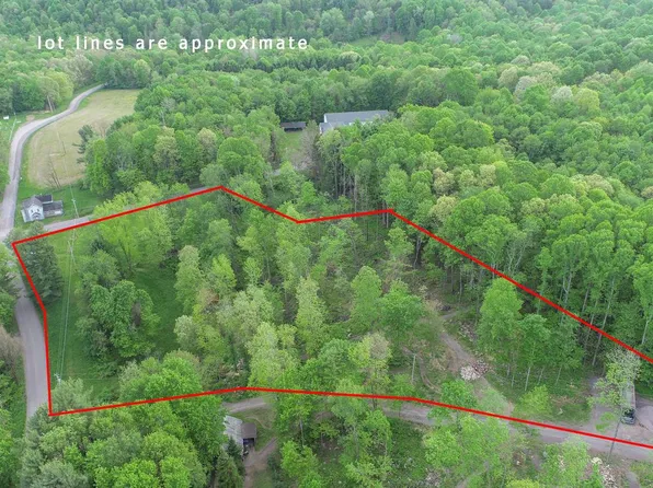 Greengables Rd, Friendsville, MD 21531