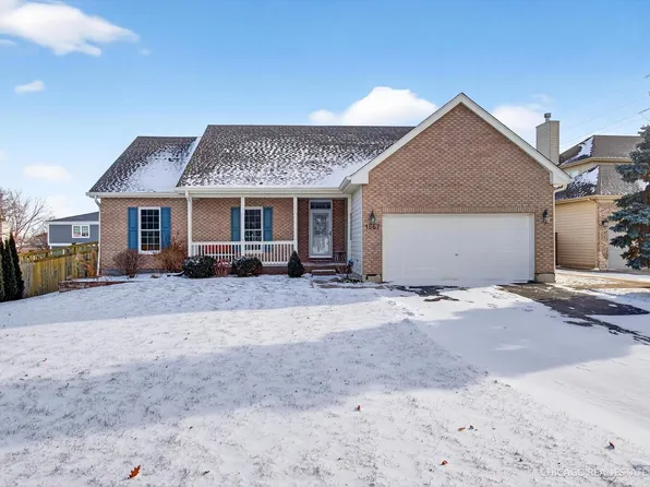 1567 Galway Dr, Aurora, IL 60505