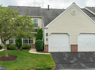 165 Hickory Ln, Wyomissing, PA