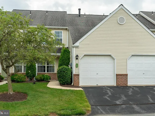 165 Hickory Ln, Wyomissing, PA 19610