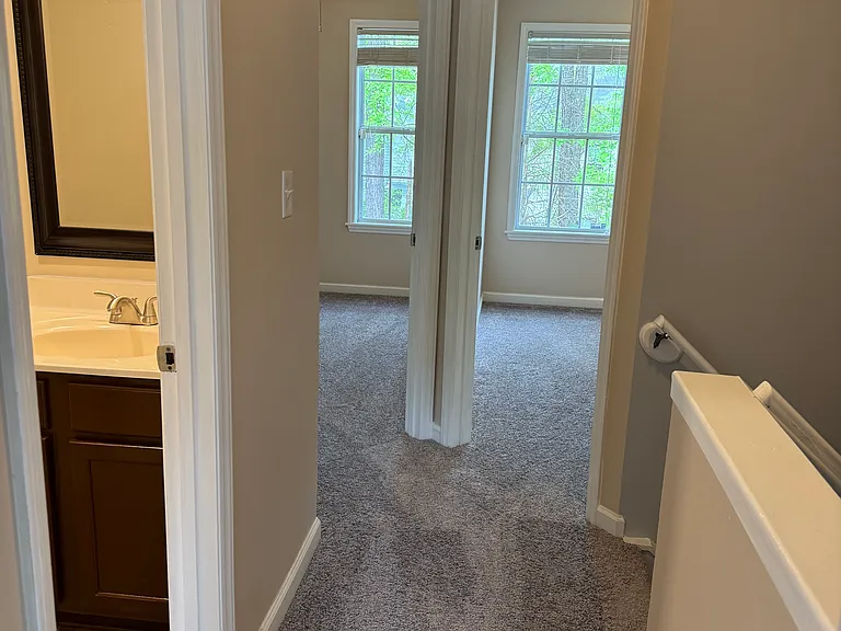 5553 Fieldcross Ct — Photo 16