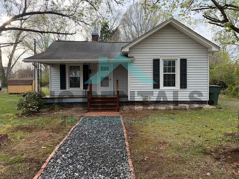 1st image of 204 N 6th Ave