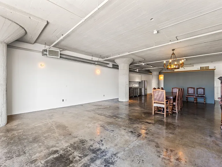 1855 Industrial St — Photo 8