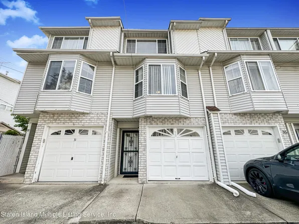 33 Linda Ln, Staten Island, NY 10312