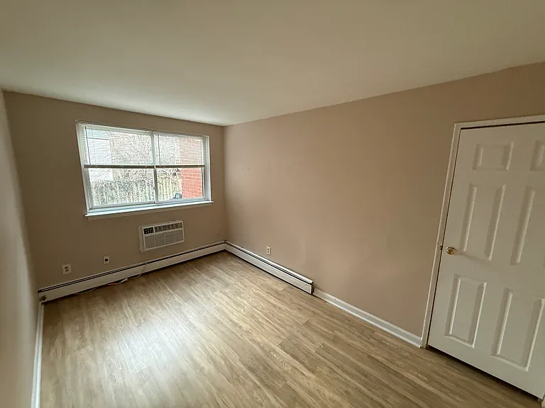 2307 N Harrison Street — Photo 19