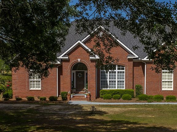 3rd image of 206 Thornberry Pl