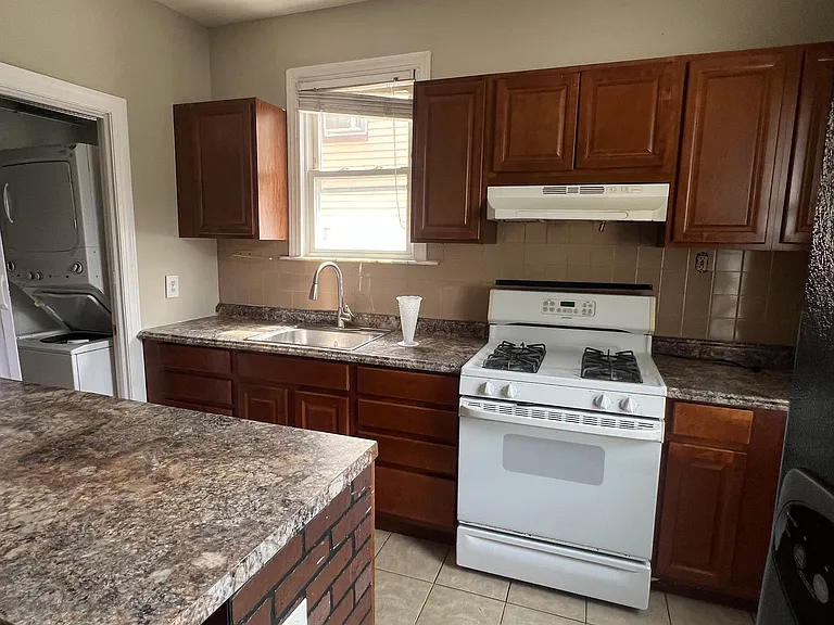 220 Conklin Ave #1 — Photo 9