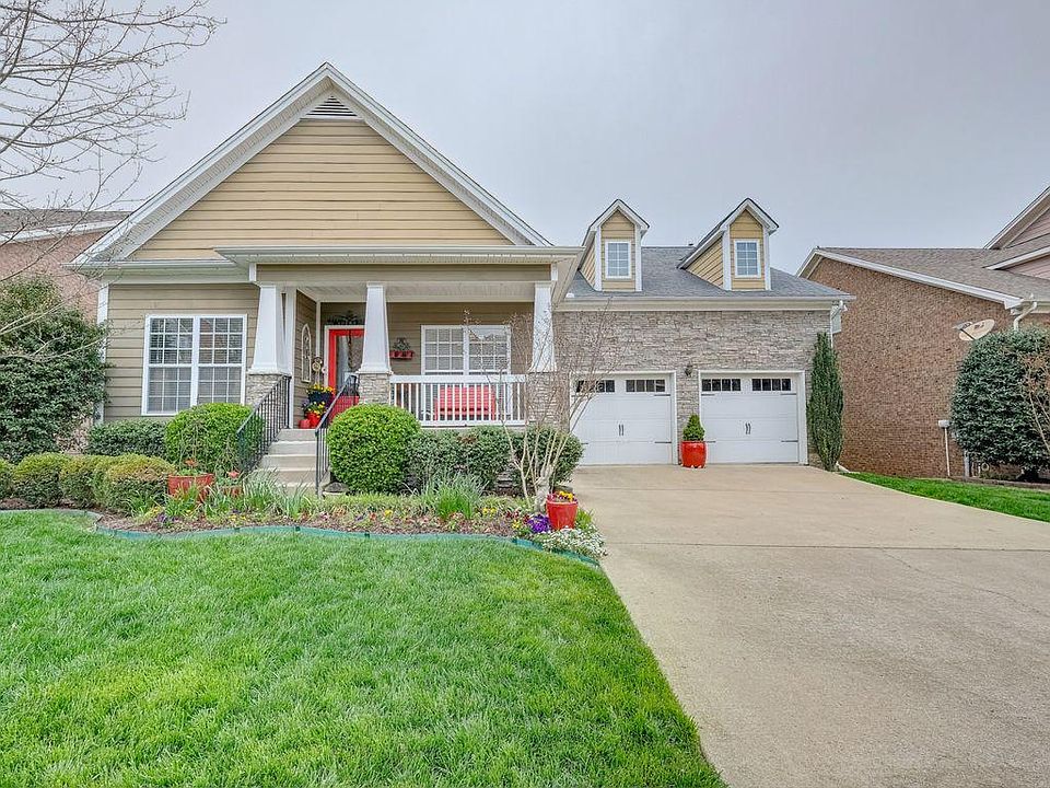 1st image of 4584 Sawmill Pl