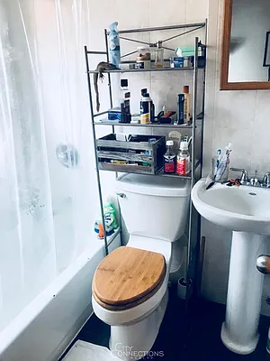 Rented by City Connections Realty | media 31