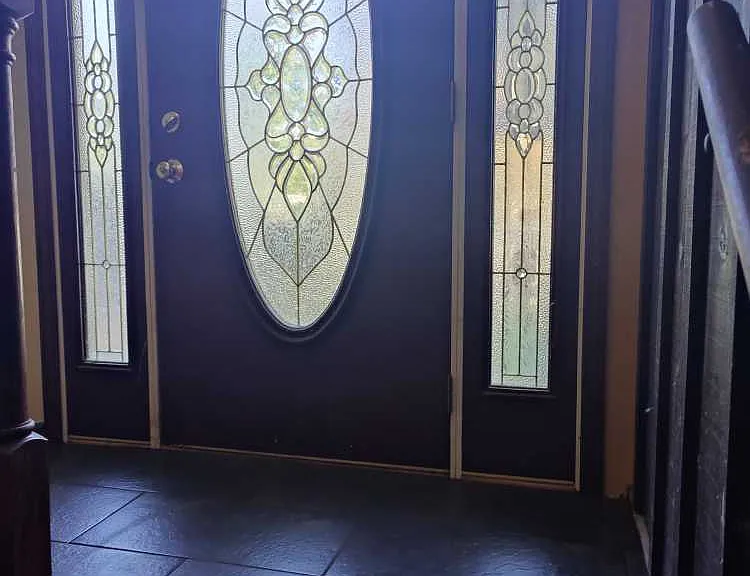 802 S Jackson Blvd — Photo 3