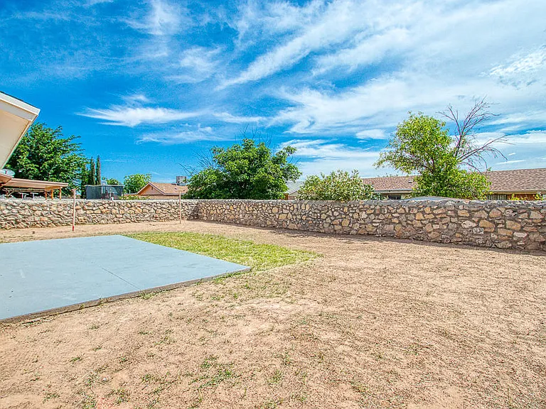 10720 McAllen Pl — Photo 39
