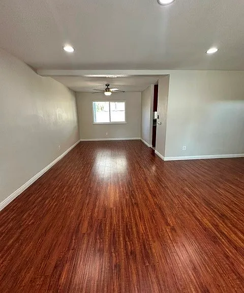 26286 Topanga Way — Photo 7
