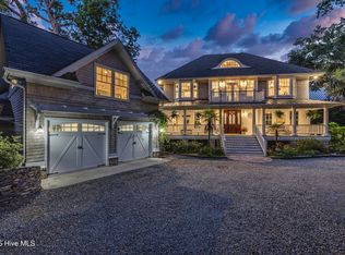 318 Cabbage Inlet Ln, Wilmington, NC 28409