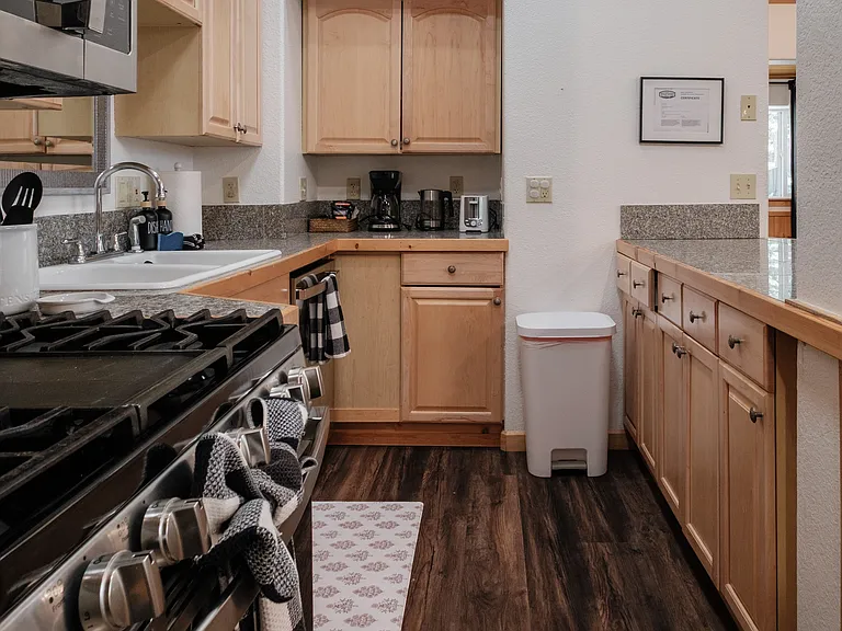14296 Glacier View Dr — Photo 22
