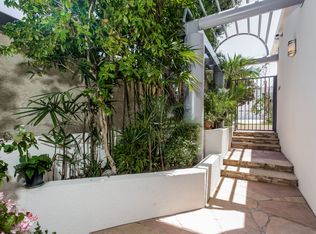 7913 W 80th St, Playa Del Rey, CA 90293