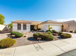 562 Mountain Links Dr, Henderson, NV 89012