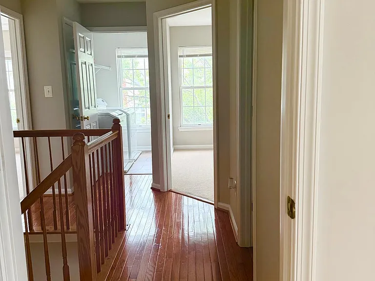 46190 Walpole Ter — Photo 15