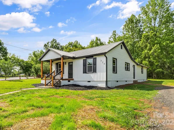 320 E Pine St, Maiden, NC 28650